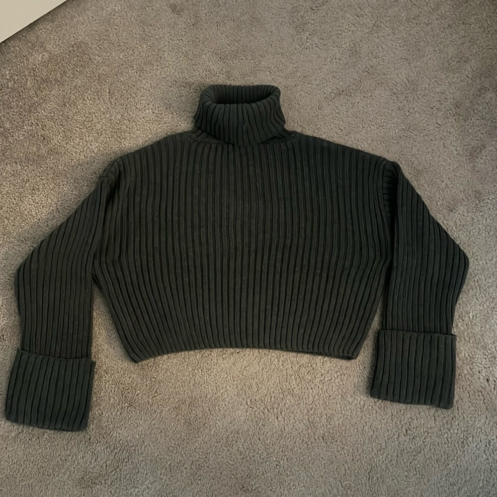 ZARA Cotton Rib knit cropped turtle neck sweater